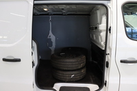 Nissan Primastar vaihtoauto