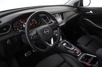 Opel Grandland X vaihtoauto