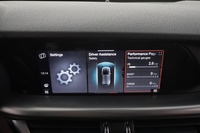 Alfa Romeo Stelvio vaihtoauto