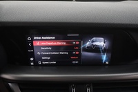 Alfa Romeo Stelvio vaihtoauto