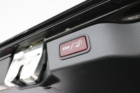 Mercedes-Benz EQV vaihtoauto