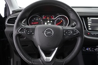 Opel Grandland X vaihtoauto