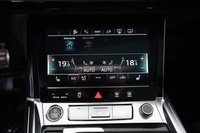 Audi Q8 e-tron vaihtoauto