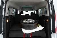 Ford Grand Tourneo Connect vaihtoauto