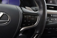Lexus ES vaihtoauto