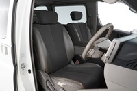 Nissan Elgrand vaihtoauto