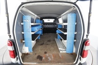 Toyota Hiace vaihtoauto