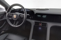 Porsche Taycan vaihtoauto