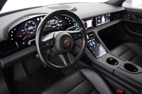 Porsche Taycan vaihtoauto