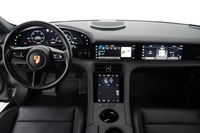 Porsche Taycan vaihtoauto