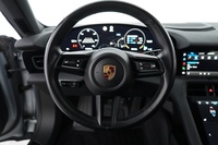 Porsche Taycan vaihtoauto