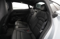 Porsche Taycan vaihtoauto