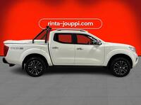 Nissan Navara vaihtoauto