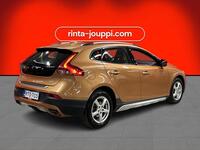 Volvo V40 Cross Country vaihtoauto