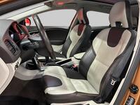 Volvo V40 Cross Country vaihtoauto