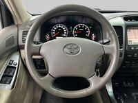 Toyota Land Cruiser vaihtoauto