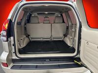 Toyota Land Cruiser vaihtoauto