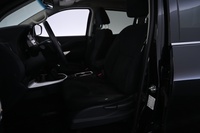 Nissan Navara vaihtoauto