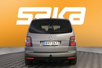 Volkswagen Touran vaihtoauto