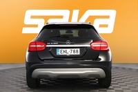 Mercedes-Benz GLA vaihtoauto