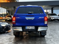 Toyota Hilux vaihtoauto