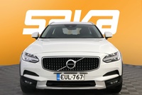 Volvo V90 Cross Country vaihtoauto