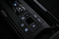 Toyota Prius Plug-in vaihtoauto