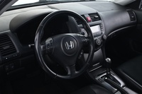 Honda Accord vaihtoauto