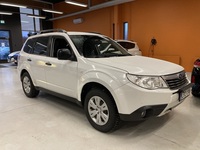 Subaru Forester vaihtoauto