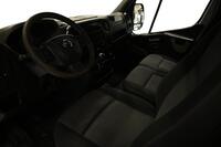 Nissan NV400 vaihtoauto