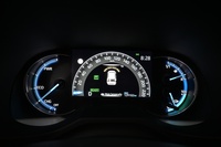 Suzuki Across vaihtoauto