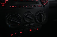Volkswagen New Beetle vaihtoauto