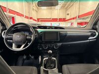 Toyota Hilux vaihtoauto