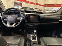 Toyota Hilux vaihtoauto