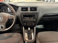 Volkswagen Jetta vaihtoauto