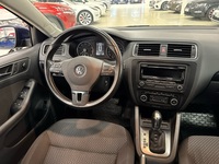 Volkswagen Jetta vaihtoauto