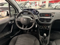 Peugeot 208 vaihtoauto