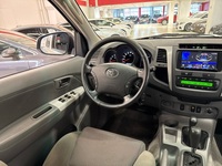 Toyota Hilux vaihtoauto