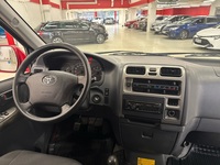 Toyota Hiace vaihtoauto