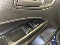 Ford Transit Connect vaihtoauto