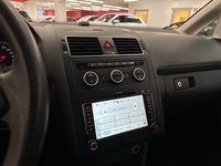 Volkswagen Touran vaihtoauto