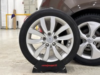 Kia Carens vaihtoauto