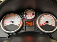 Peugeot 207 vaihtoauto