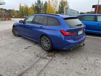BMW 330 vaihtoauto