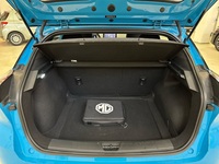 MG MG4 vaihtoauto