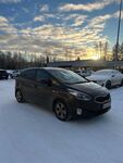 Kia Carens vaihtoauto