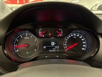 Opel Crossland X vaihtoauto