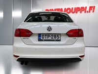 Volkswagen Jetta vaihtoauto