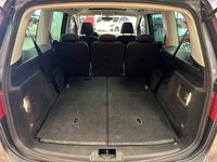 SEAT Alhambra vaihtoauto