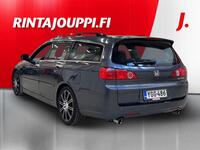 Honda Accord vaihtoauto